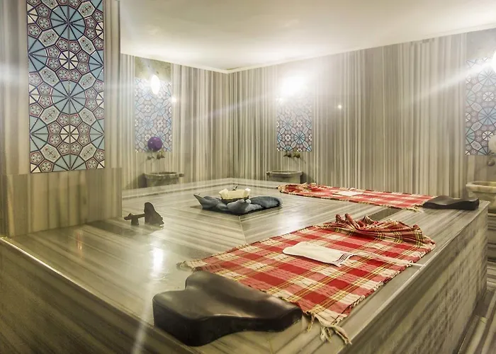 Eftalia Downtown فندق