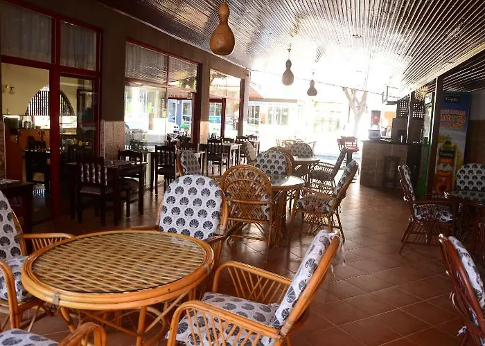 Eftalia Downtown فندق 4*