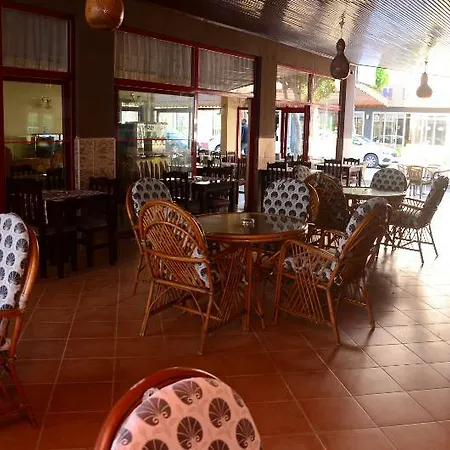 Eftalia Downtown 4* אלאניה
