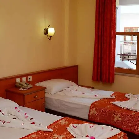 Eftalia Aytur Hotell 4*
